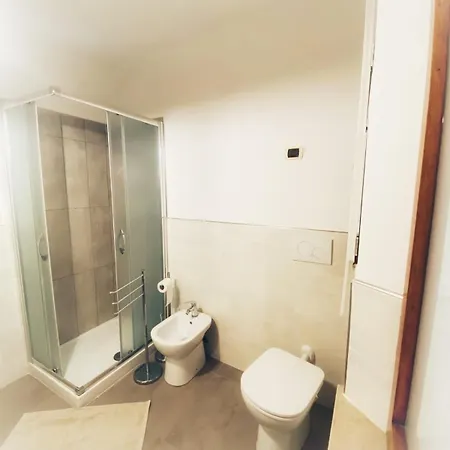 Casa Vacanza Giovy * 安科纳